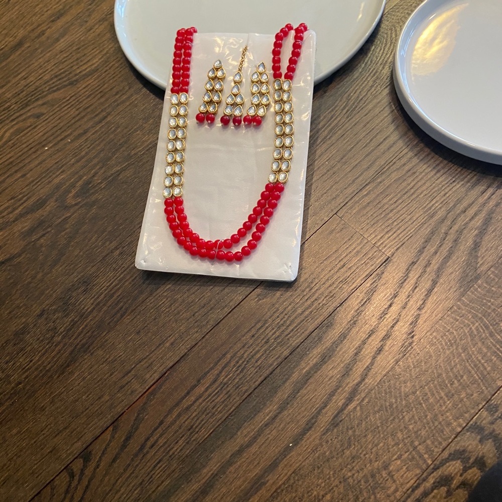 Kundan and Pearl Gold Plated Long Necklace Set with Maangtikka For Women